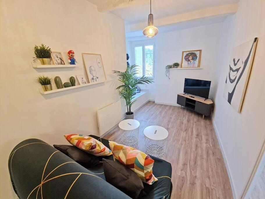 Gregbnb - T2 Design 43M2 - Toulon Est - Wifi Fibre - N2 Exterior photo